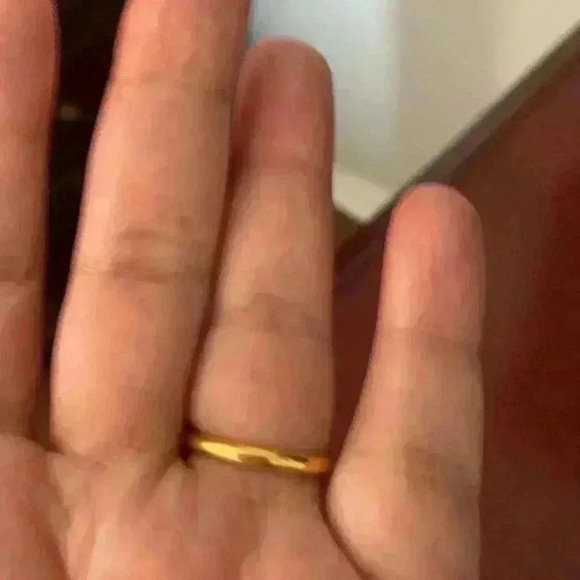 🔥2/40$🔥Beautiful women’s  ring. Never worn - Picture 9 of 9